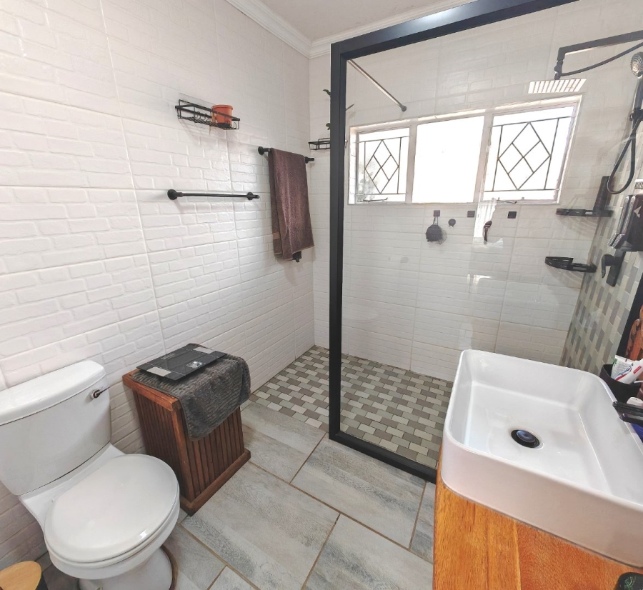 4 Bedroom Property for Sale in Uitsig Free State